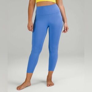 Lululemon align with pockets 25 in size 6. BLUE
